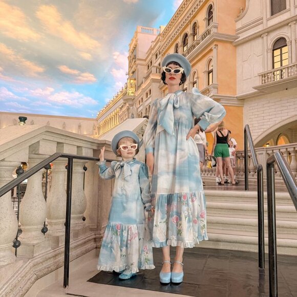 Sretsis DAISY LILY ROSE DRESS cloud dress womens 4, girls Little Sister 6Y - Picture 1 of 6